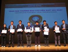 Các Nhà Khoa Học Trẻ Việt Nam